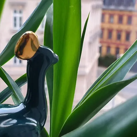 The Peacocks' Castle 5 Min To Center * Leipzig