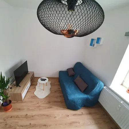 The Peacocks' Castle 5 Min To Center